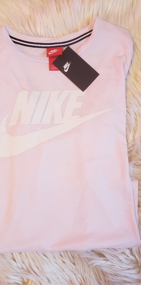 Nike NSW ESSENTIAL TEE - Picture 8 of 8